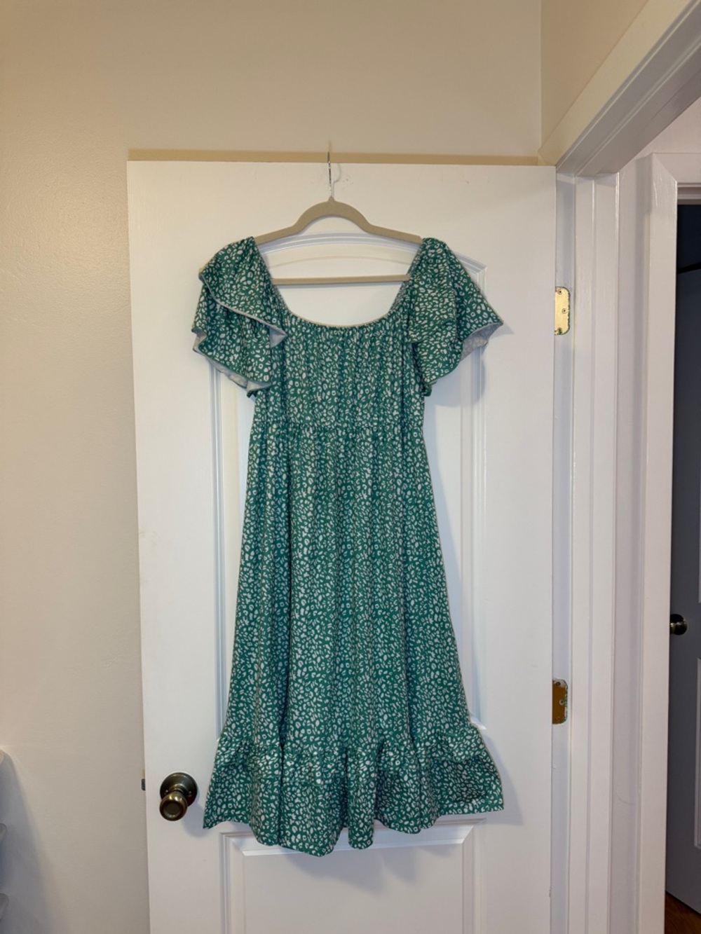 Green Floral Ruffle-Sleeve Midi Maternity/Nursing Dress Sz M